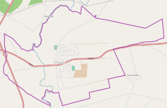 Mapa konturowa Glinojecka, blisko centrum na lewo znajduje się punkt z opisem „Parafia św. Stanisława Biskupa Męczennika”