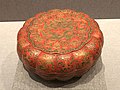Lacquer box with dragon motifs and inlays, Ming dynasty