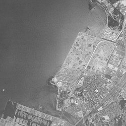 1979年5月23日撮影の福岡市香椎浜及び香椎浜ふ頭地区の航空写真