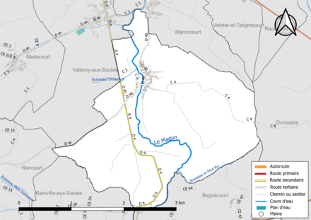 Carte en couleur présentant le réseau hydrographique de la commune