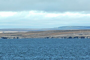 Cabo Chelyuskin, punto más septentrional de Rusia y del continente afroeuroasiático; 77°43'22N, 104°15'13E