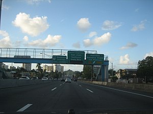 PR-20 near its northern terminus in Guaynabo