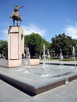 Praça San Martín, Berazategui