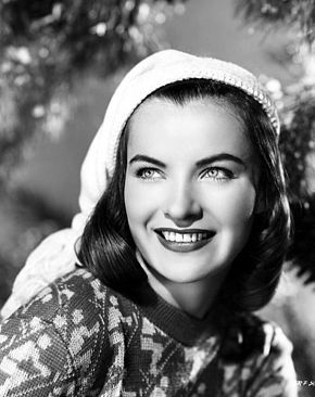 Description de l'image Promotional photograph of Ella Raines.jpg.