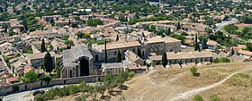 Vue générale de la chartreuse de Villeneuve-lès-Avignon.