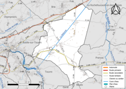 Carte en couleur présentant le réseau hydrographique de la commune