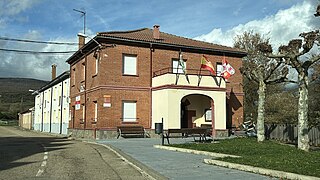 File:Ayuntamiento de Mudá (Palencia)