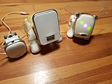 セガトイズ（現：セガ フェイブ）の「iDog（英語版）」(2005年)