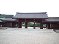 The South Shrine Gate (minami-shinmon) at Kashihara-jingū.