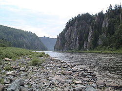 The Kiya River near the settlement of Moskovka in Tisulsky District