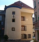 Haus mit Turm an der Place Grenette