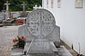 Cimetière de Saint-Pierre-d'Irube tombeau