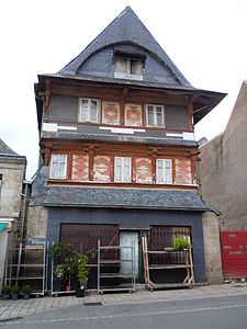 Façade sur rue avant restauration en 2011.