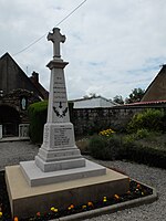 Monument aux morts[89]