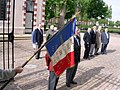 porte drapeau des 115e 315e 117e 317e 271e RI ancienne caserne Chanzy 117e RI le Mans le 20 mai 2007.