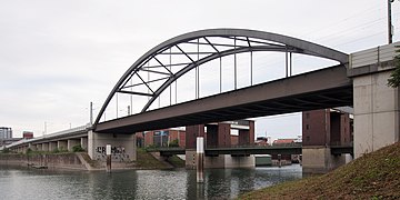 Bridge across the connecting canal