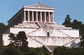 O Templo de Walhalla Rio Danúbio, perto de Ratisbona, Alemanha