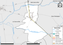 Carte en couleur présentant le réseau hydrographique de la commune