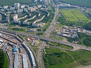 Échangeur du périphérique de Moscou et de la rue Profsoysnaya à Moscou.