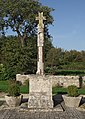 Croix hosannière, place de l'Église.