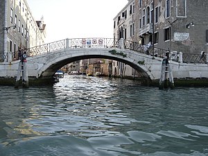 Ponte dei Mendicanti sur la Fondamenta Nuova