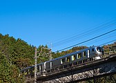 1号車はD席側の窓が1つ少ない （クハ001-E1 2020年11月14日）