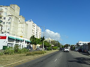 Avenida Las Américas eastbound