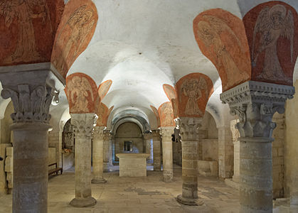 Groin vaults in the crypt of Bayeux Cathedral (1077)