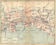 Plan de Cannes montrant la traversée du centre-ville par la ligne de chemin de fer en 1921.