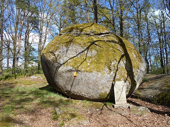 „Laibbrotstein/Teufelsbrotlaib“ in Grillenstein von Clemens Mosch