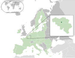 Kahamutang han  Bruselas  (pula) – ha an Unyon Europeo  (brown & light brown) – ha Belhika  (brown)
