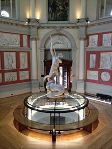 An image showing the top of the oculus in the Flaxman Gallery, University College London