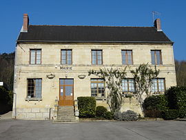 The town hall in Orrouy