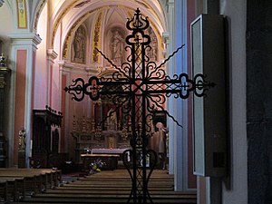 Une croix en fer forgée par Jean Claude Vuagnoux habitant de la commune.