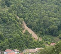 Une halde à flanc de colline.