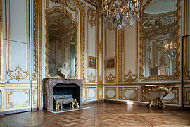 Rococo architecture: The pièce de la vaisselle d'or (Palace of Versailles, Versailles, France)
