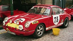 Porsche 911.