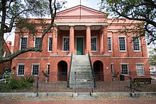 Portsmouth courthouse in the Olde Towne historic district