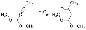 Synthese von 4,4-Dimethoxy-2-butanon aus 1,1-Dimethoxy-2-butin