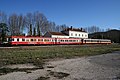 Les Caravelles X-4567 et X-4590 de l'association devant la gare de Brignoles