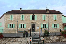 The town hall in Cosges