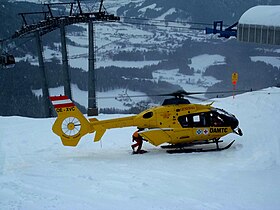 Christophorus 7 mit dem Kennzeichen OE-XVC im Alpineinsatz (2012)