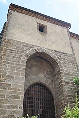 Porte fortifiée.