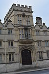 University College, Gatehouse, Front Quadrangle, North Range