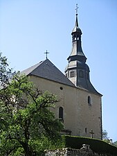 Façade ouest de l'église.