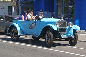 1925 Model R Touring Car – four cylinder