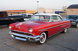 1955 Lincoln Capri with Dagmar bumpers