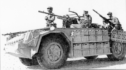An AS.42 of the Italian Auto-Saharan Company mounted with a Breda 20/65 M35