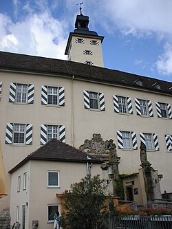 Schloss Horneck mit Eingang zum Museum