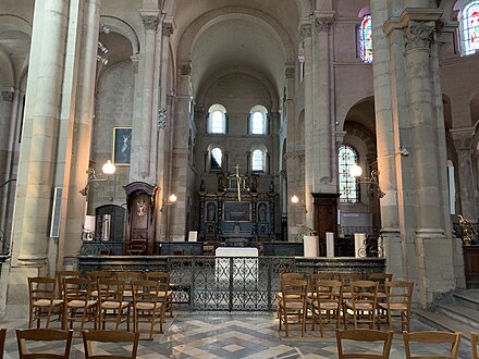 Le transept.